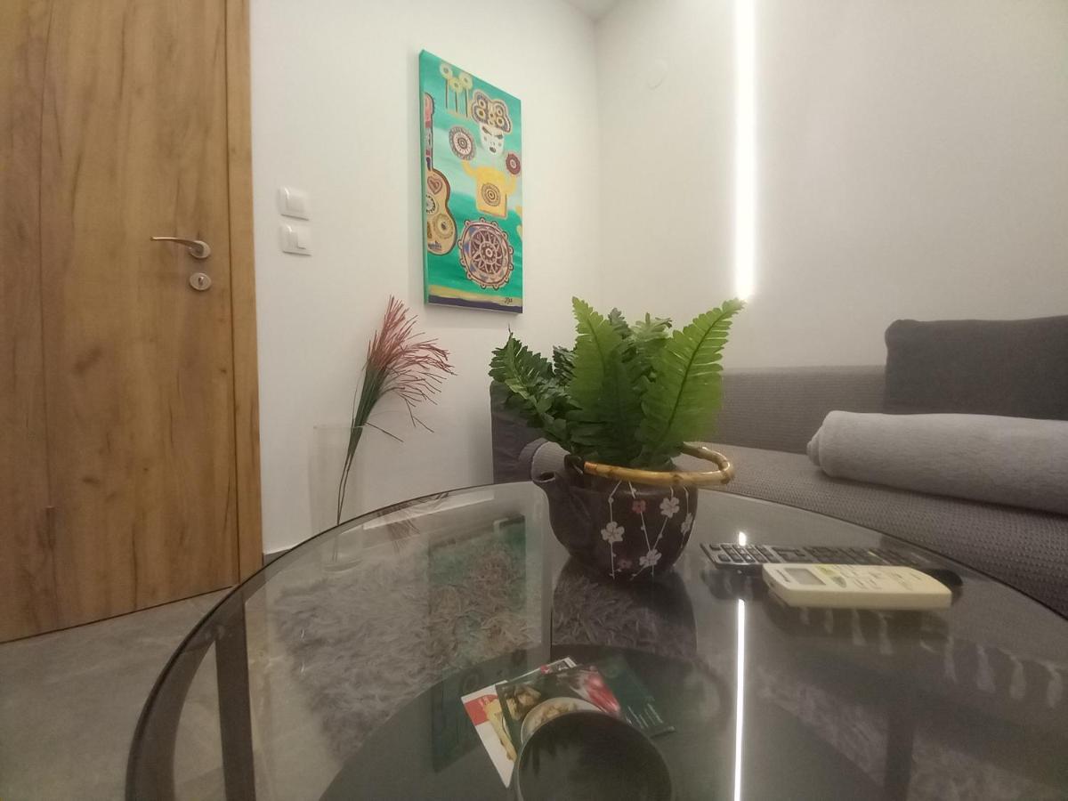 سالونيك Eros Welcome Stay Downtown Studio - Explore Center By Foot - Close To Helexpo & University المظهر الخارجي الصورة