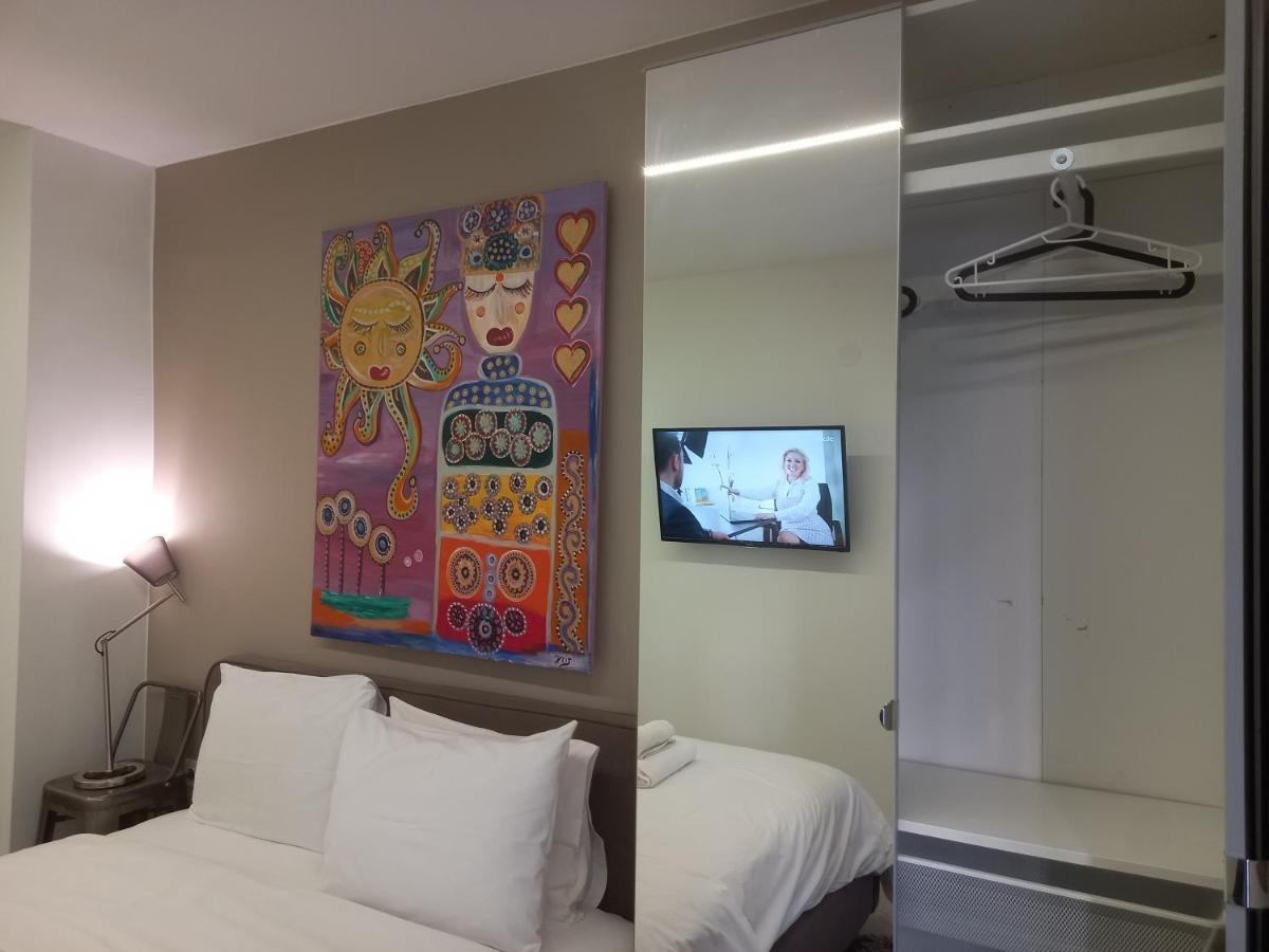 سالونيك Eros Welcome Stay Downtown Studio - Explore Center By Foot - Close To Helexpo & University المظهر الخارجي الصورة